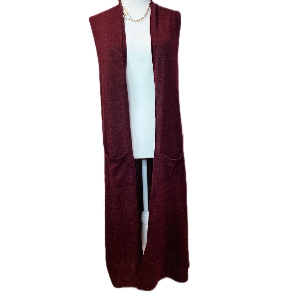 Agnes & Dora Burgundy Sleeveless Cardigan